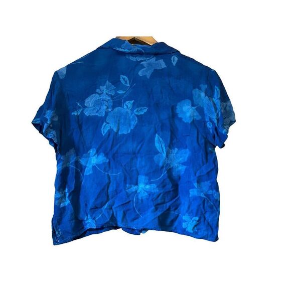 Jennifer Lauren Blue Floral Button Down Short Sleeve Rayon Blouse - Picture 4 of 4